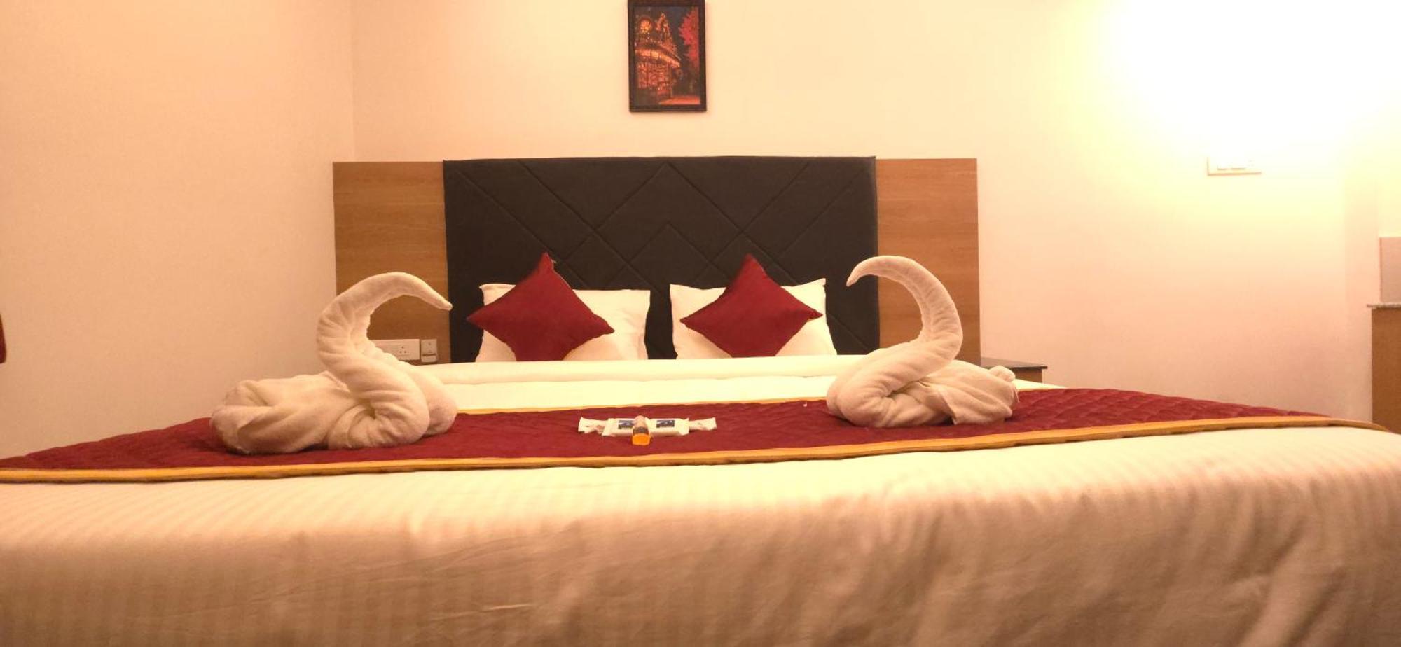 מלון Tiruvannāmalai Shreem Sesha Sai Residency מראה חיצוני תמונה