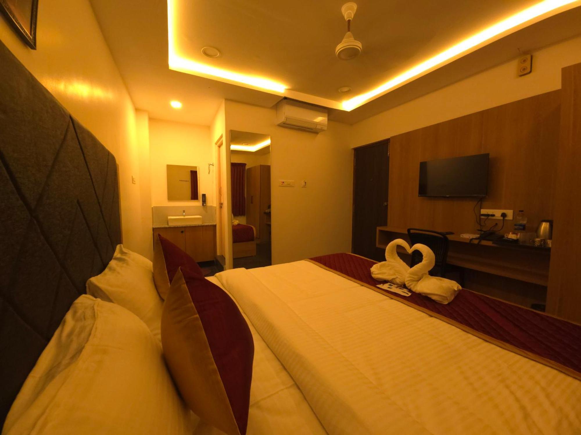 מלון Tiruvannāmalai Shreem Sesha Sai Residency מראה חיצוני תמונה