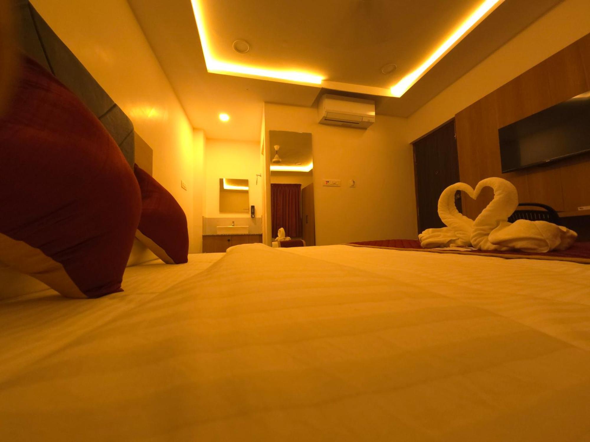 מלון Tiruvannāmalai Shreem Sesha Sai Residency מראה חיצוני תמונה